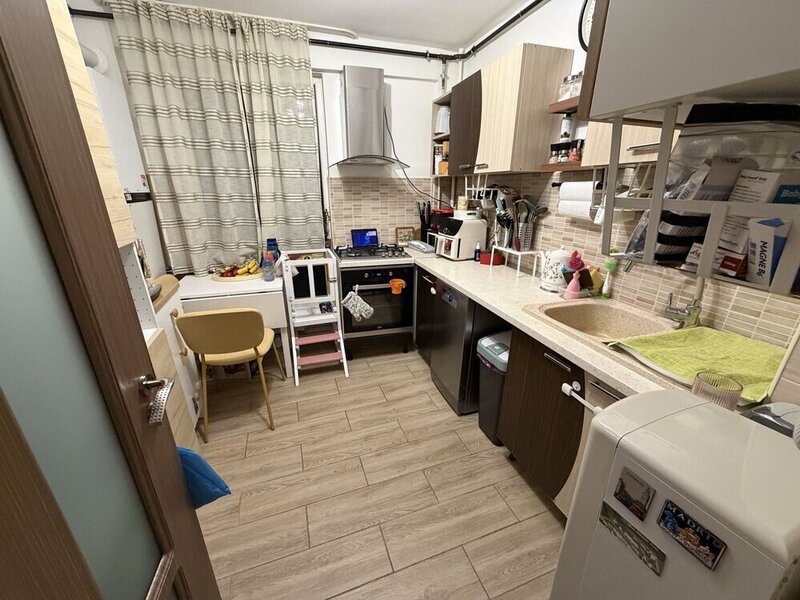 Dristor, Vitan, apartament 2 camere, centrala proprie.